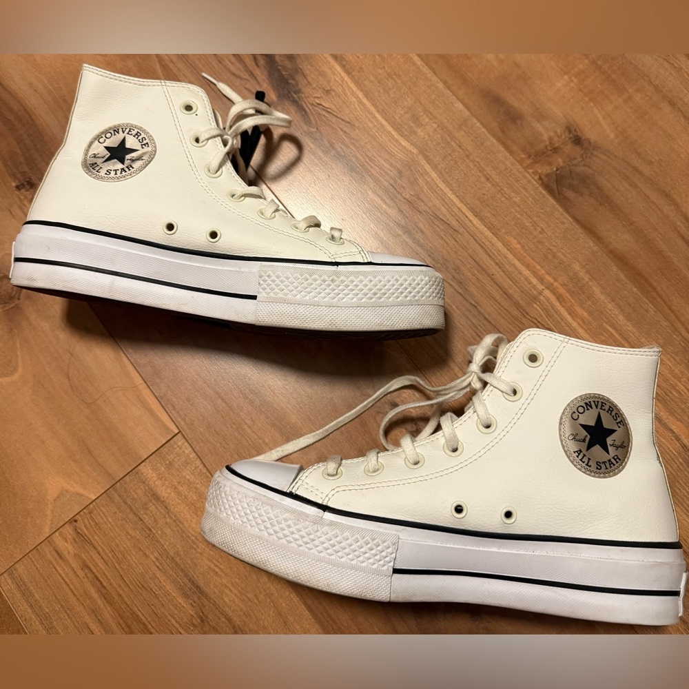Converse Chuck Taylor All Star Platform sneakers